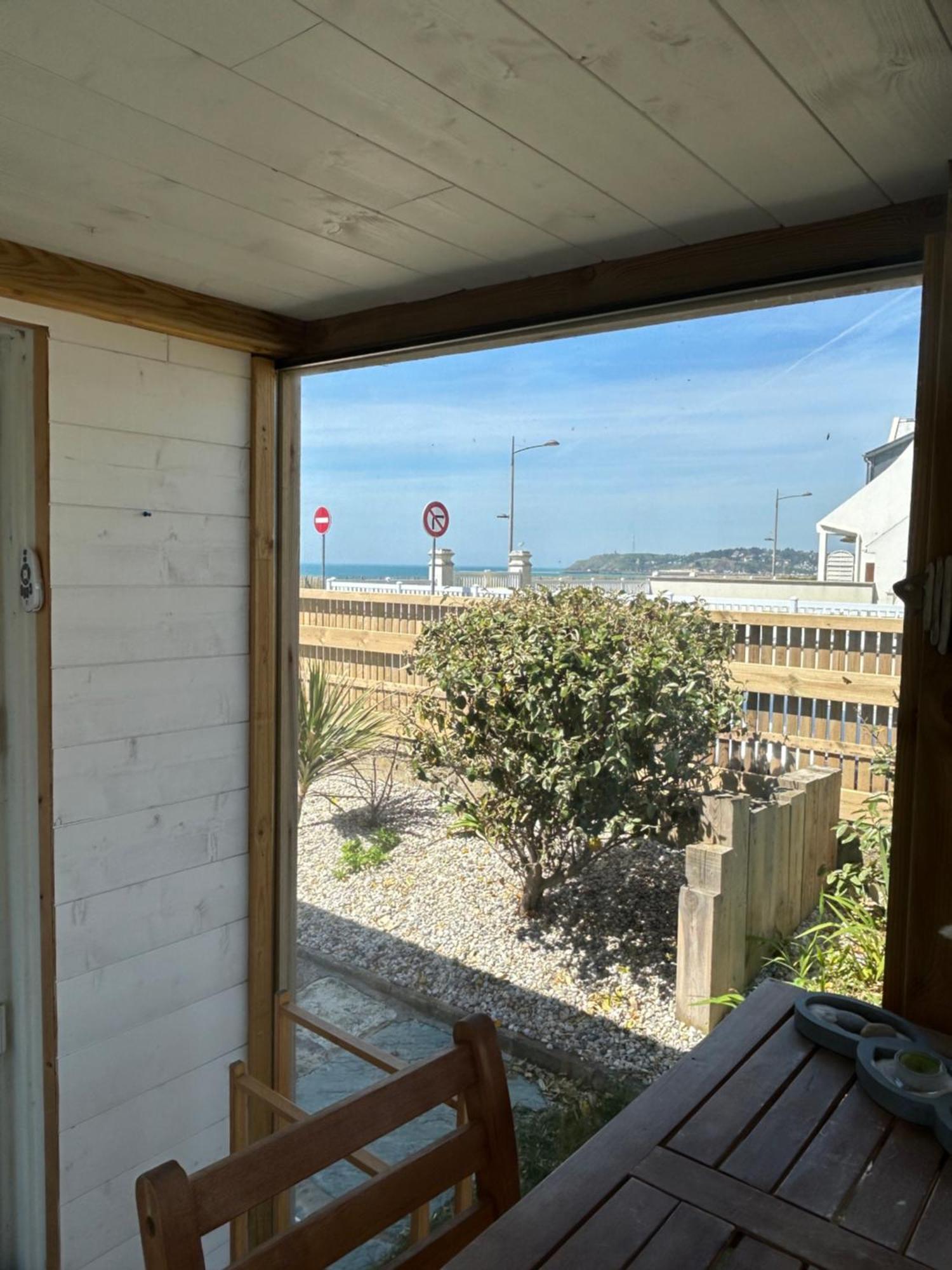 "La Cabine" Barneville-Carteret Exterior photo